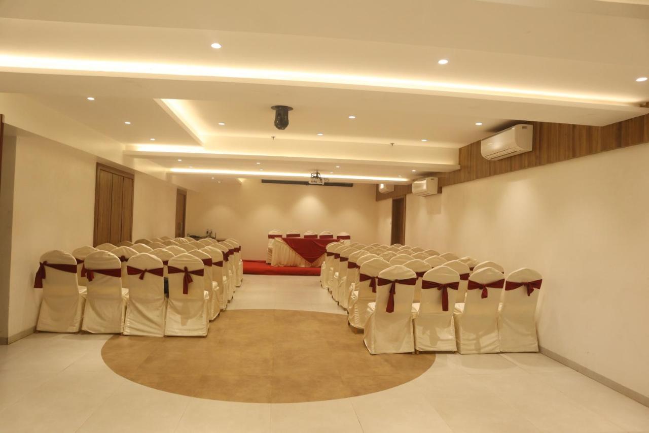 Hotel Grand Ecotel, Aurangabad Exterior foto